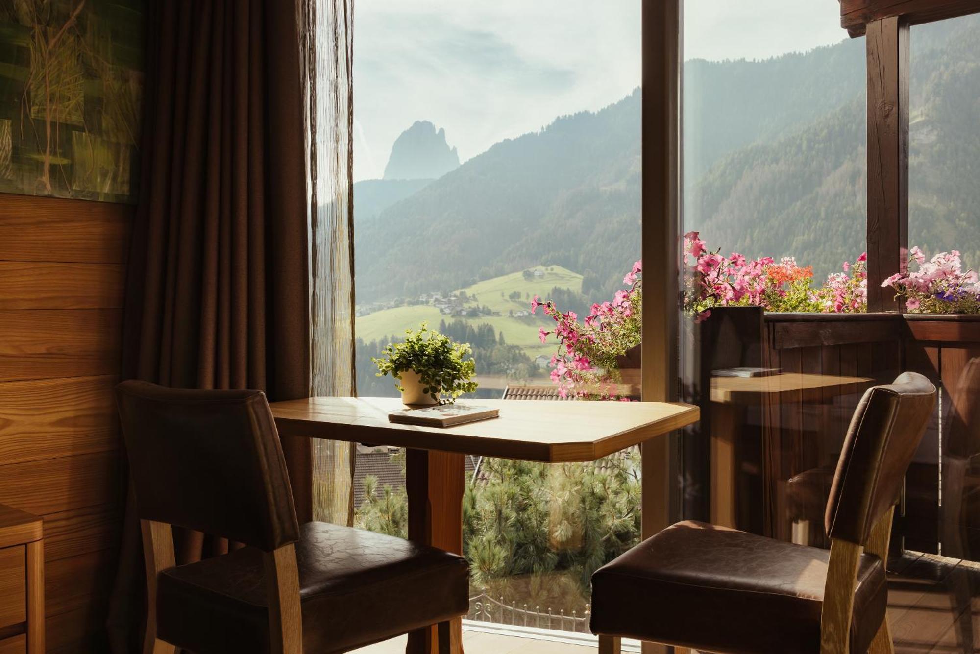 Hotel Grien Ortisei Esterno foto