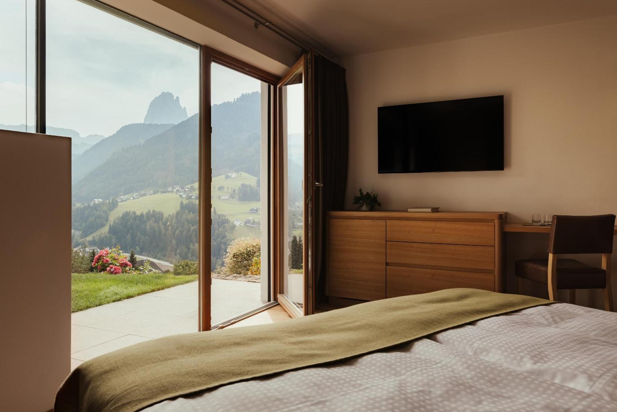 Hotel Grien Ortisei Esterno foto