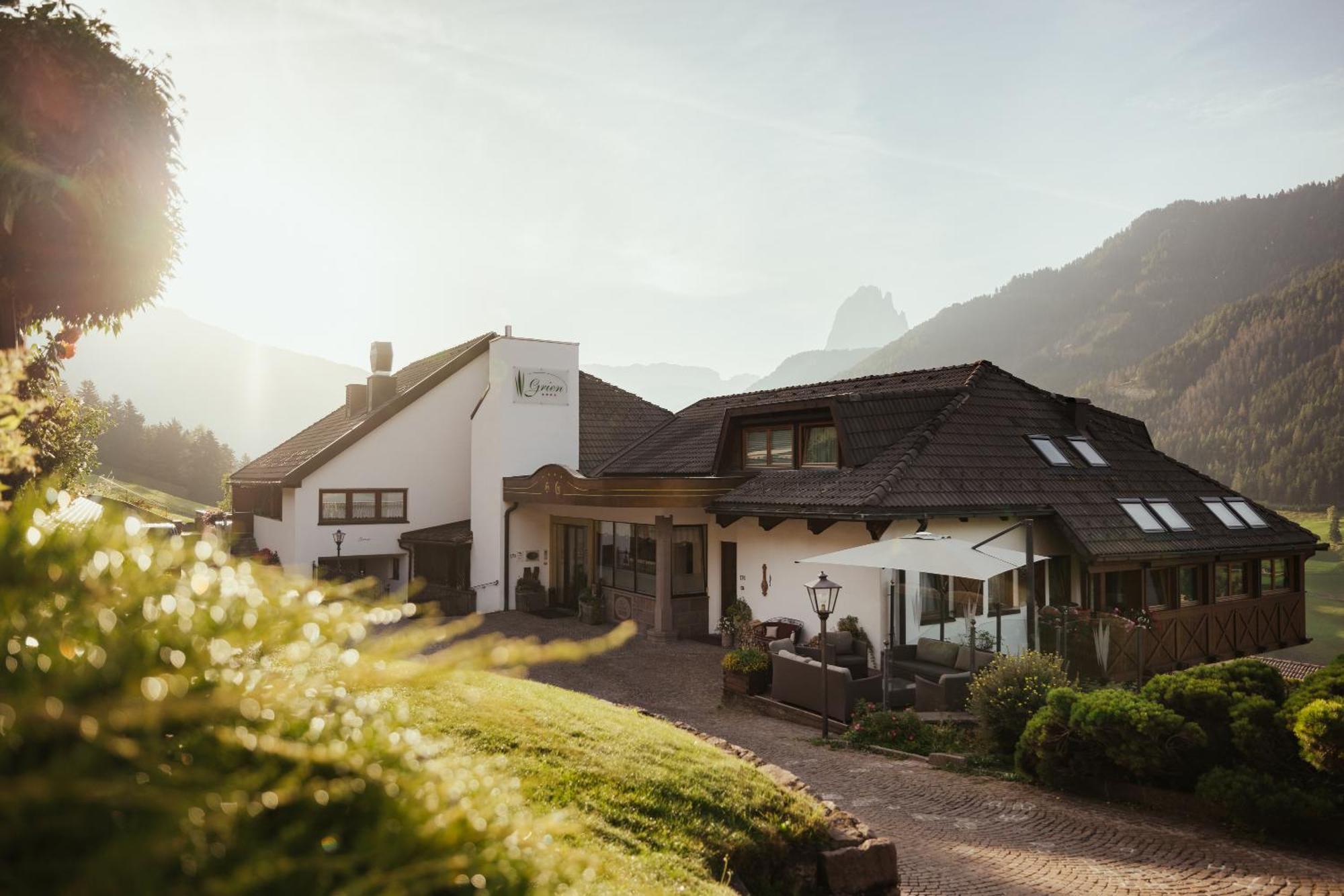 Hotel Grien Ortisei Esterno foto