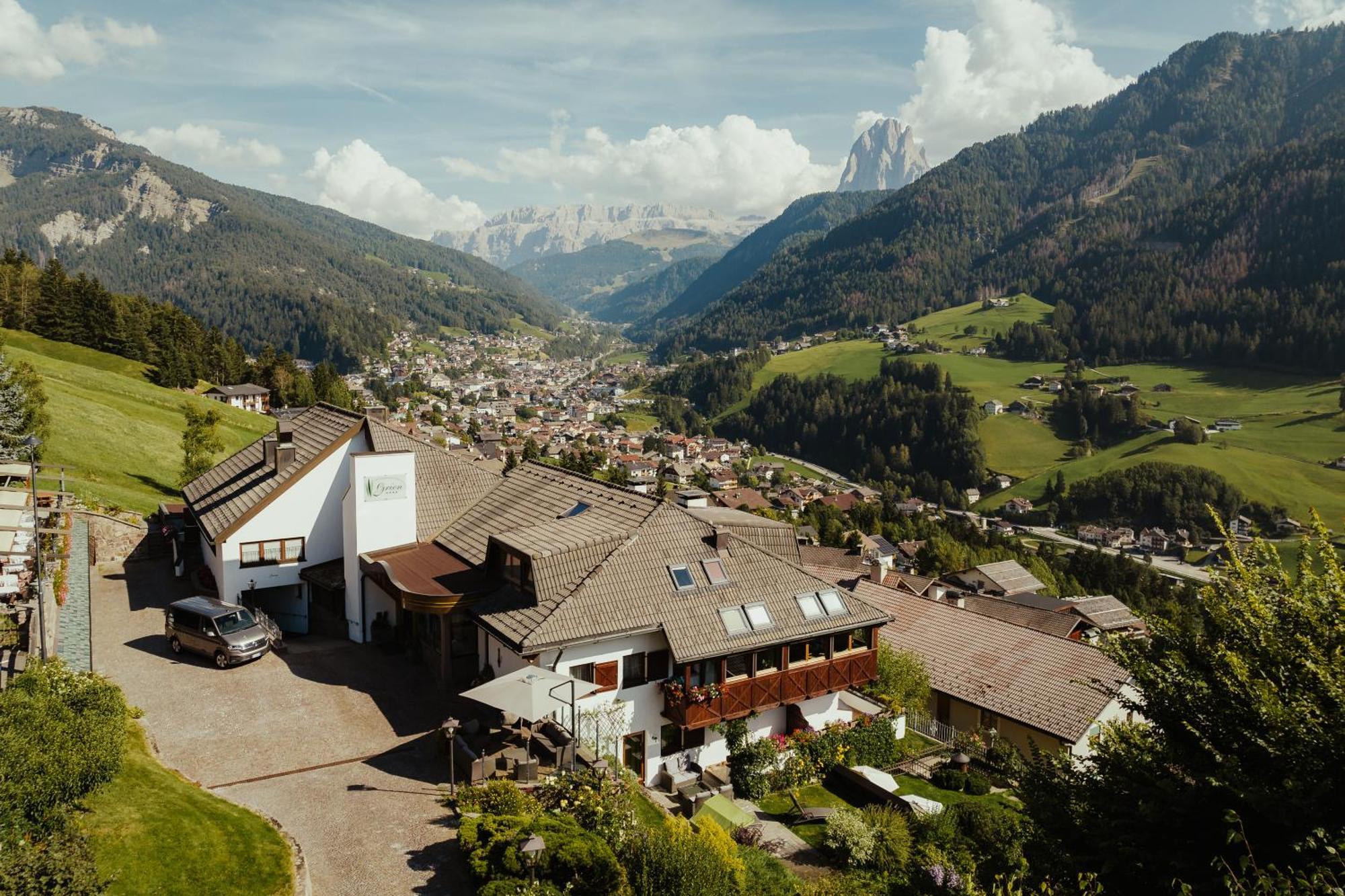 Hotel Grien Ortisei Esterno foto